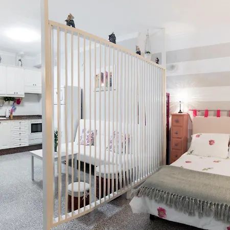 Estudio A Pocos Metros De Las Canteras Apartment